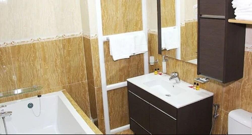 Medina Hotel Boumerdes Ngoại thất bức ảnh